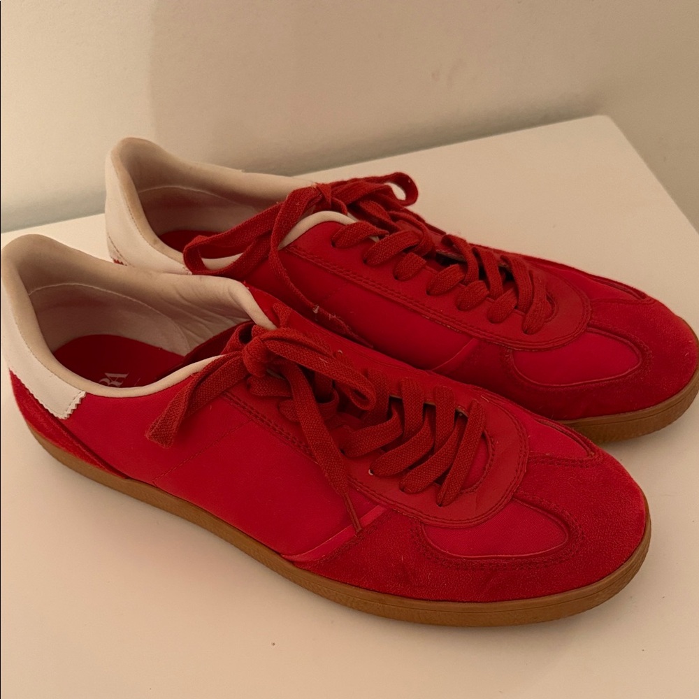Zara fashion Sneakers in fun red with White Heel Accent
